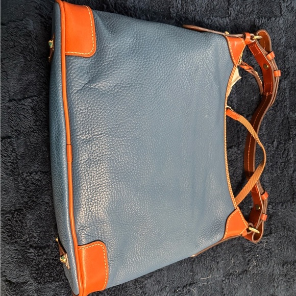 Dooney & Bourke Pebble Grain Hobo Shoulder Bag – NWT with Dust Bag - Picture 4 of 10